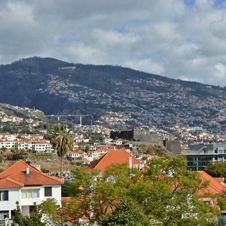 Apartment In The City Of Funchal Up 2 At 6 Pers Sao Pedro  Exterior photo
